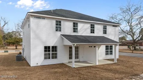 4365 W Pine Street Farmville NC 27828