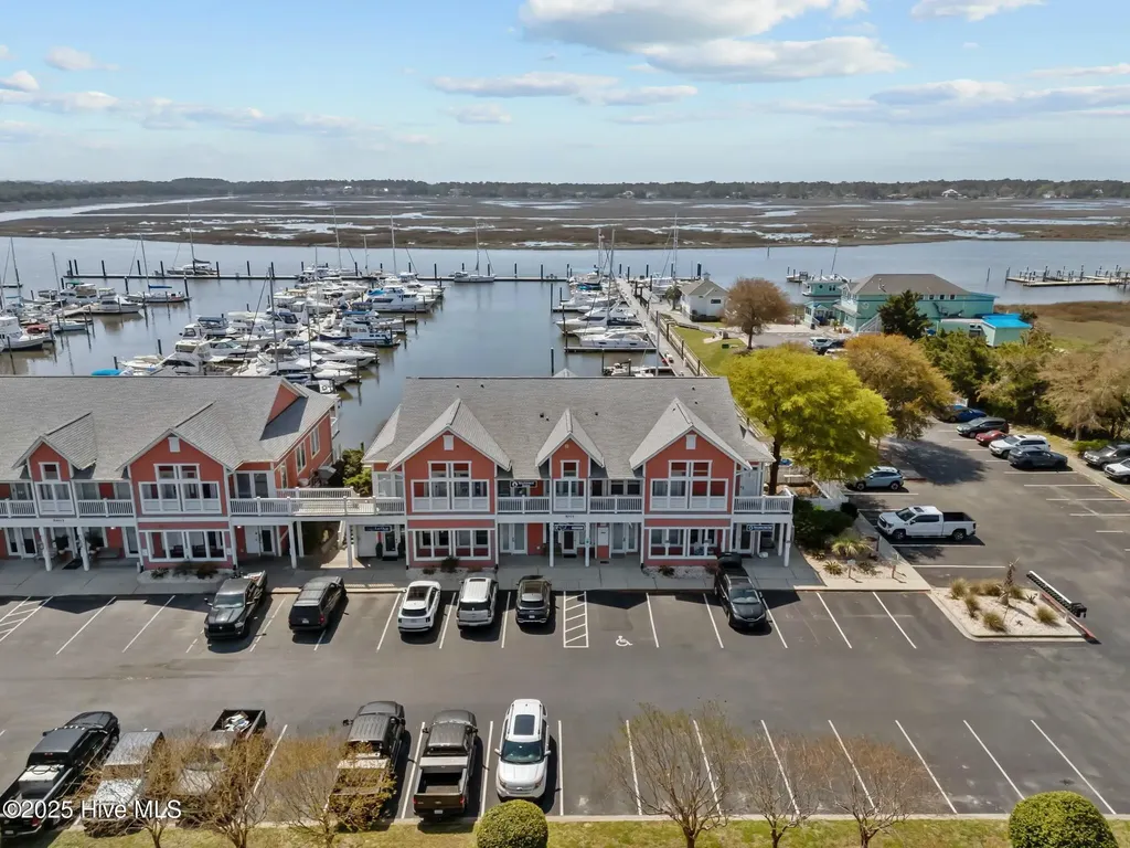 5001 Oquinn Boulevard SE Southport NC 28461