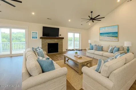 834 Hunt Club Drive Corolla NC 27927