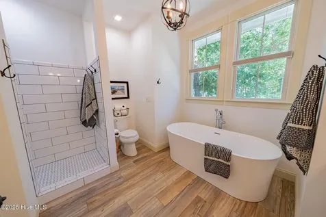 141 Tuscarora Court Manteo NC 27954