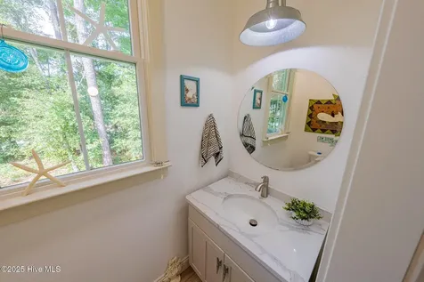141 Tuscarora Court Manteo NC 27954
