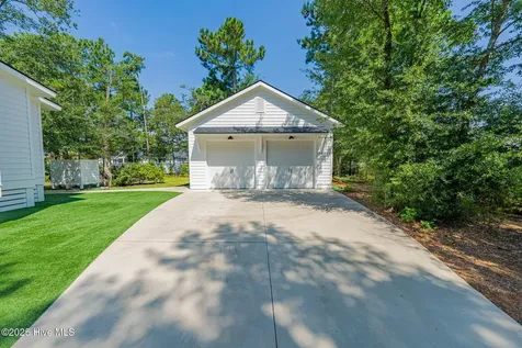 141 Tuscarora Court Manteo NC 27954