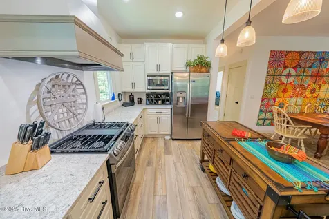141 Tuscarora Court Manteo NC 27954