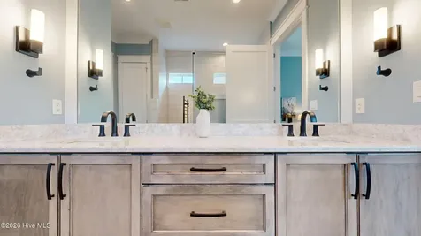 2829 Ellington Place Southport NC 28461