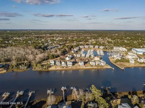 2686 Medina Court Southport NC 28461