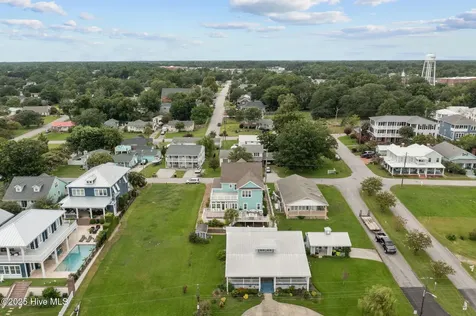 303 S Elm Street Swansboro NC 28584