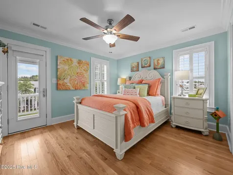 303 S Elm Street Swansboro NC 28584