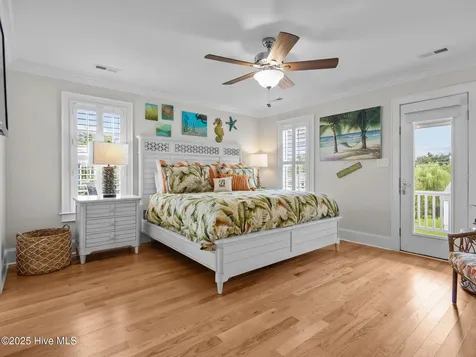 303 S Elm Street Swansboro NC 28584