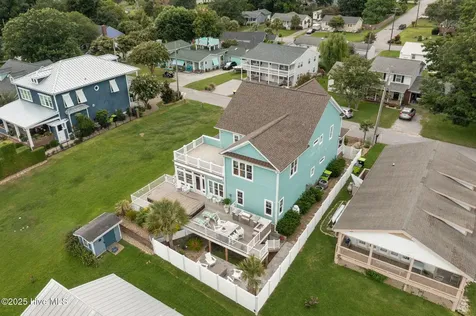 303 S Elm Street Swansboro NC 28584
