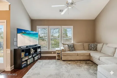 5214 Flank Court Southport NC 28461