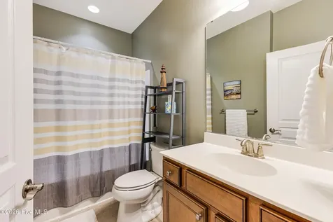5214 Flank Court Southport NC 28461