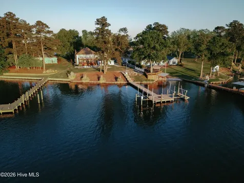 124 Catnip Point Road Bath NC 27808