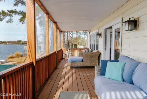 124 Catnip Point Road Bath NC 27808