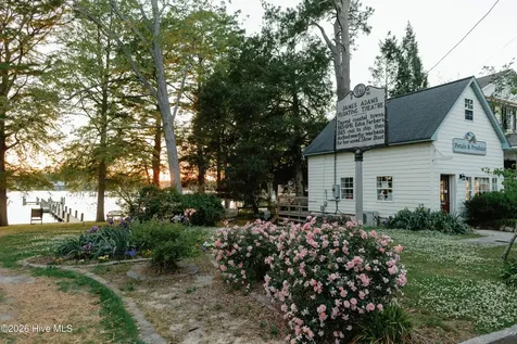124 Catnip Point Road Bath NC 27808