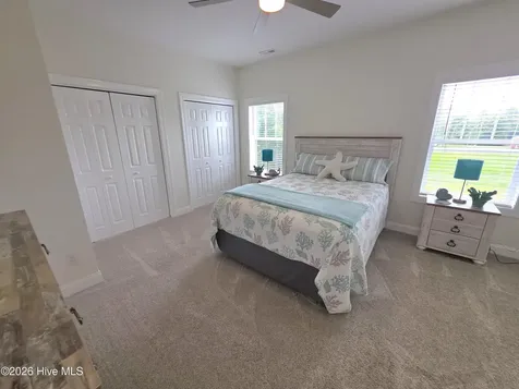 100 Lighthouse Lane Cedar Point NC 28584