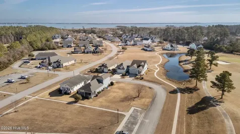 106 Finch Loop Beaufort NC 28516