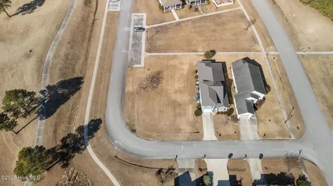 106 Finch Loop Beaufort NC 28516