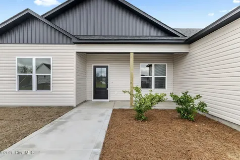 408 Wade Drive Richlands NC 28574