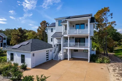 768 Hunt Club Drive Corolla NC 27927