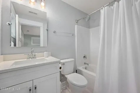 768 Hunt Club Drive Corolla NC 27927