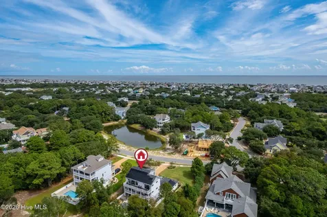 768 Hunt Club Drive Corolla NC 27927