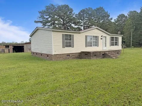 1335 Free Union Road Jamesville NC 27846