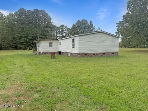 1335 Free Union Road Jamesville NC 27846