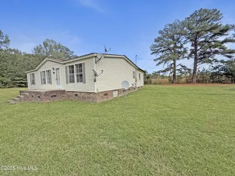 1335 Free Union Road Jamesville NC 27846