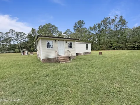 1335 Free Union Road Jamesville NC 27846