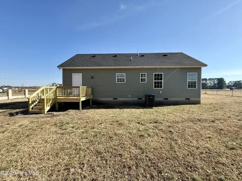 303 Roberson Drive Williamston NC 27892