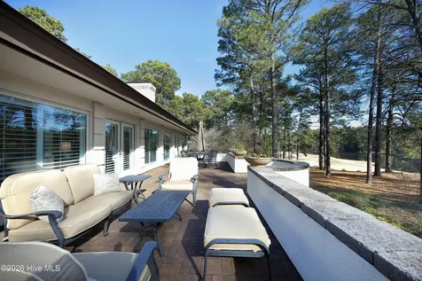 5 Clubhouse Drive Pinehurst NC 28374