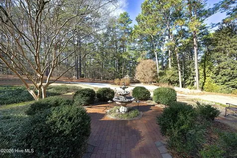 5 Clubhouse Drive Pinehurst NC 28374