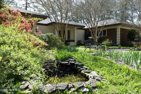 5 Clubhouse Drive Pinehurst NC 28374