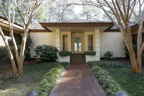 5 Clubhouse Drive Pinehurst NC 28374