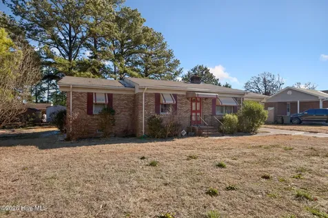1911 Lenoir Drive E Wilson NC 27893