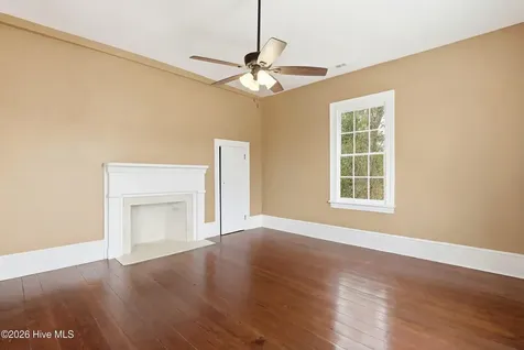 22390 Nc Highway 210 Rocky Point NC 28457
