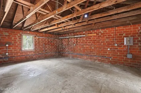 22390 Nc Highway 210 Rocky Point NC 28457