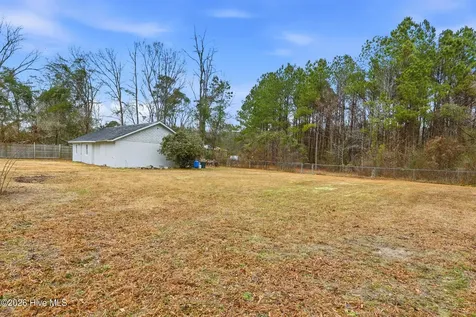 22390 Nc Highway 210 Rocky Point NC 28457
