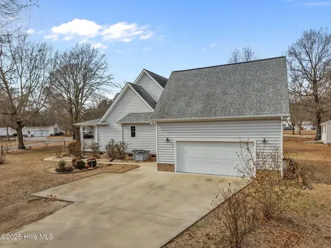 149 Lake Wood Drive Edenton NC 27932