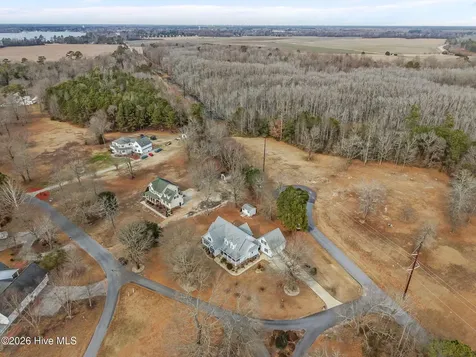 149 Lake Wood Drive Edenton NC 27932