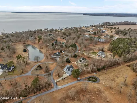 149 Lake Wood Drive Edenton NC 27932