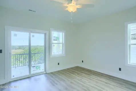 717 N New River Drive Surf City NC 28445
