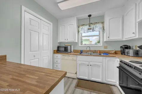 1503 Carolina Beach Avenue N Carolina Beach NC 28428