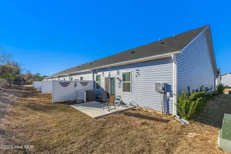 2049 Wild Indigo Circle NW Calabash NC 28467
