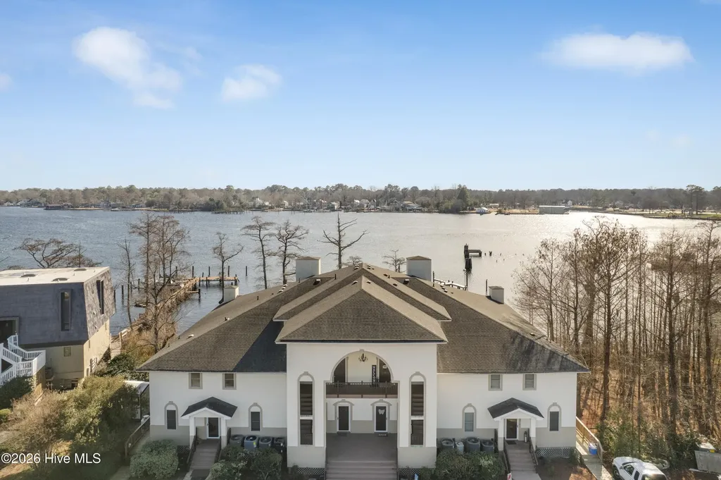 9 Gardner Pointe Drive Elizabeth City NC 27909
