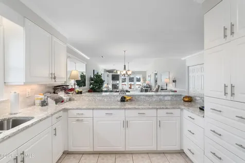 9 Gardner Pointe Drive Elizabeth City NC 27909