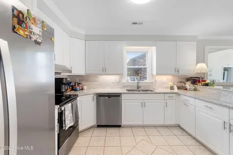 9 Gardner Pointe Drive Elizabeth City NC 27909