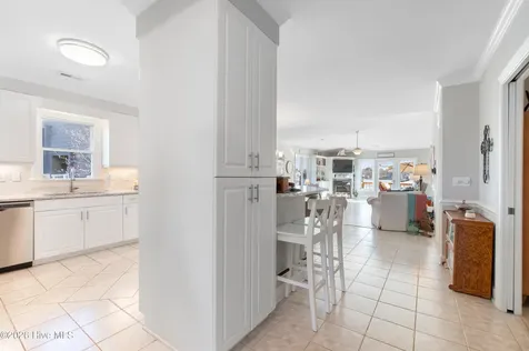 9 Gardner Pointe Drive Elizabeth City NC 27909