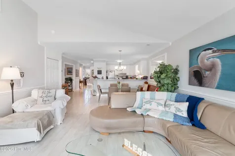 9 Gardner Pointe Drive Elizabeth City NC 27909
