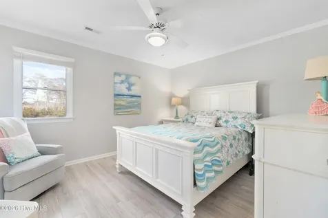 9 Gardner Pointe Drive Elizabeth City NC 27909